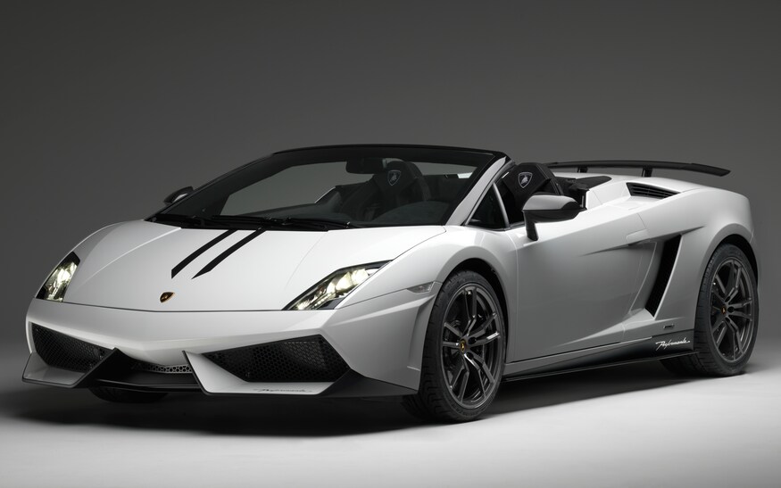 2012-Lamborghini-Gallardo-LP570-4-Spyder-Performante-front-three-quarter.jpg